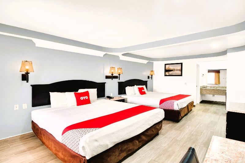 Three Rivers Executive Inn & Suites By OYO image
