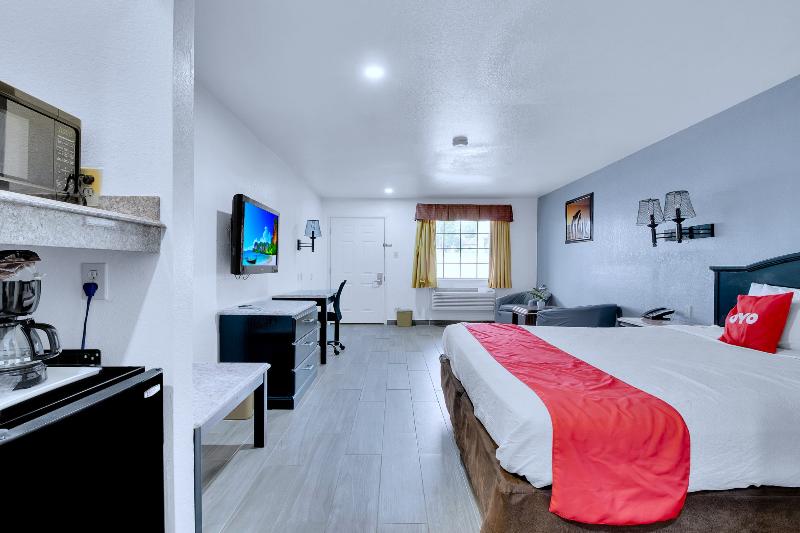 Three Rivers Executive Inn & Suites By OYO image