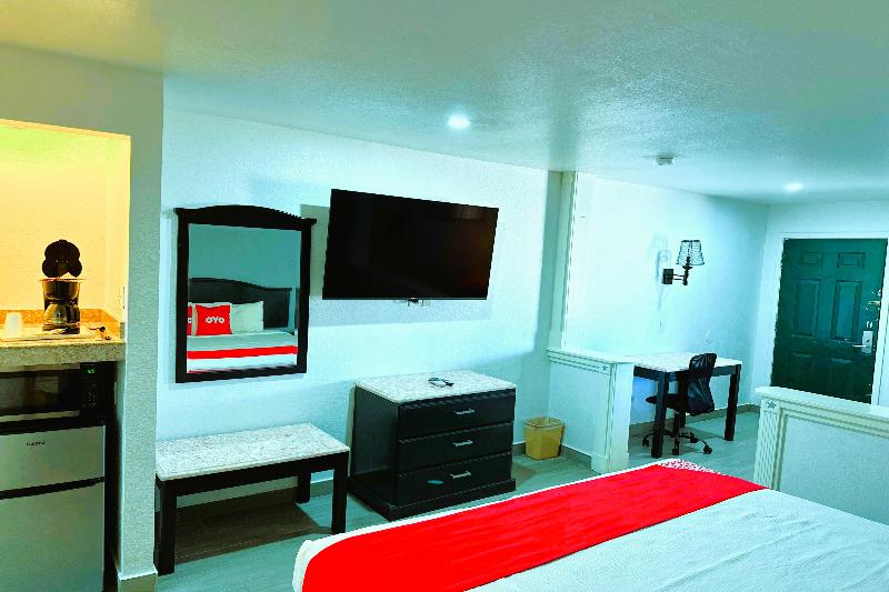 Three Rivers Executive Inn & Suites By OYO image