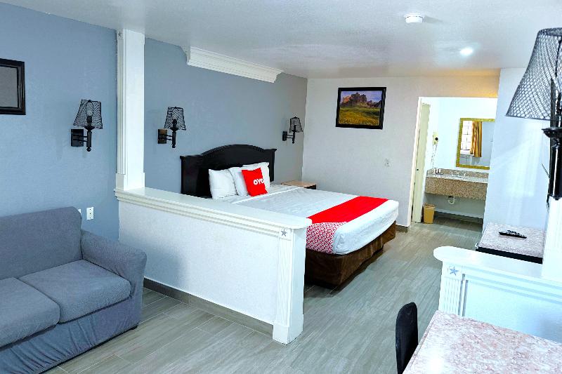 Three Rivers Executive Inn & Suites By OYO image