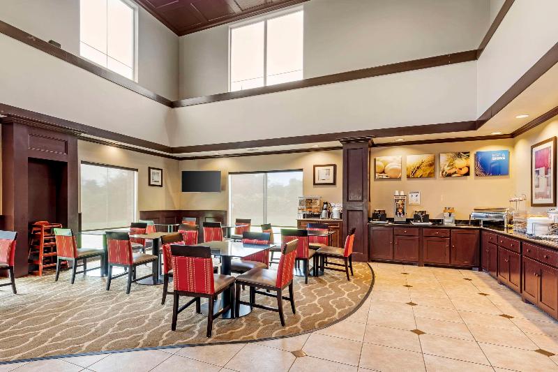 Comfort Suites Palestine Area image