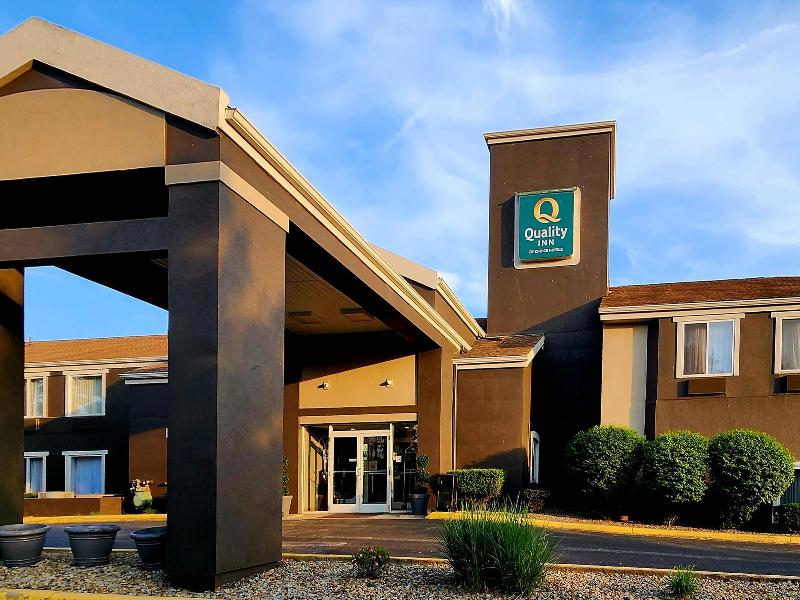 Quality Inn Brunswick Cleveland South image