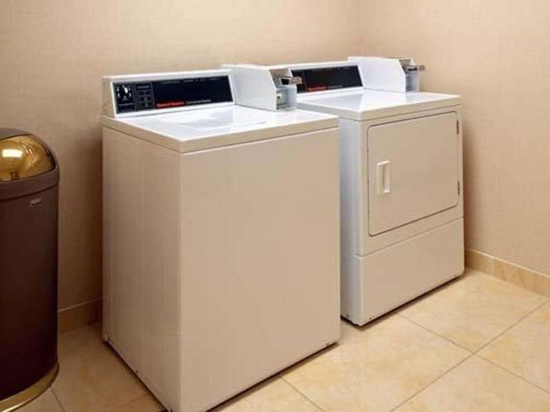 Quality Inn Brunswick Cleveland South image