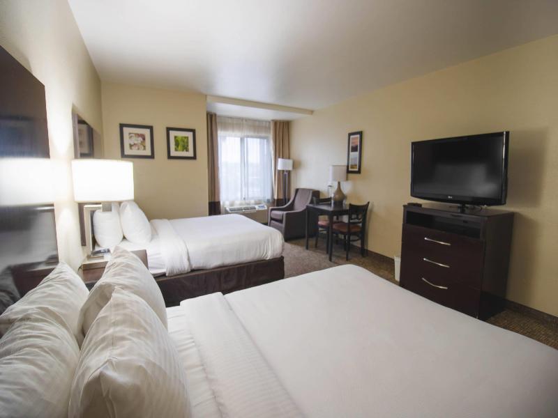 Comfort Inn & Suites Colton image