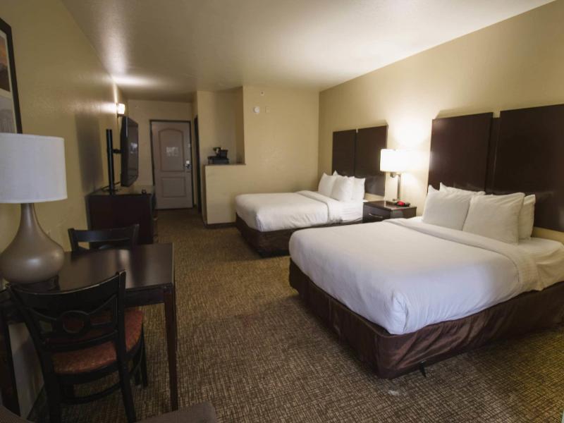 Comfort Inn & Suites Colton image