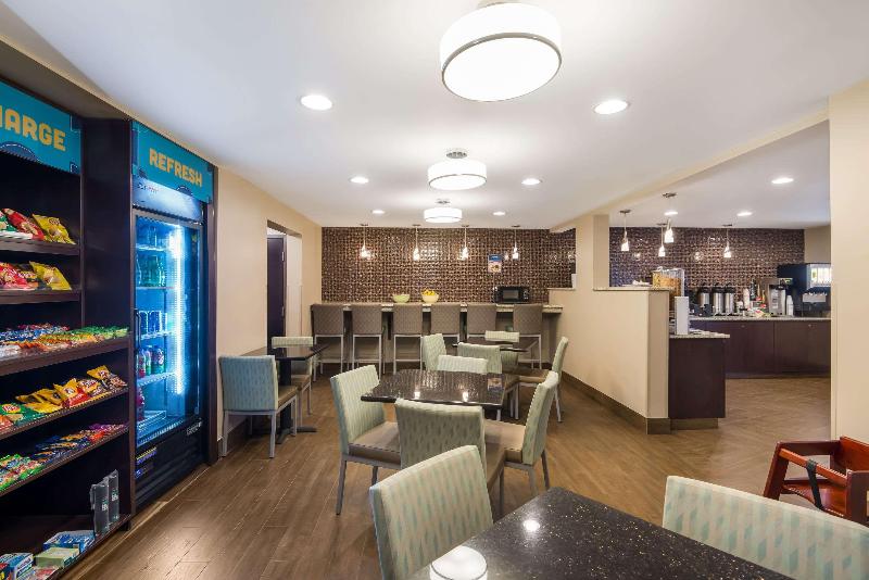Quality Inn & Suites Downtown image