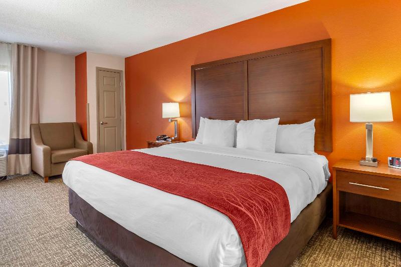 Comfort Inn Greensboro image
