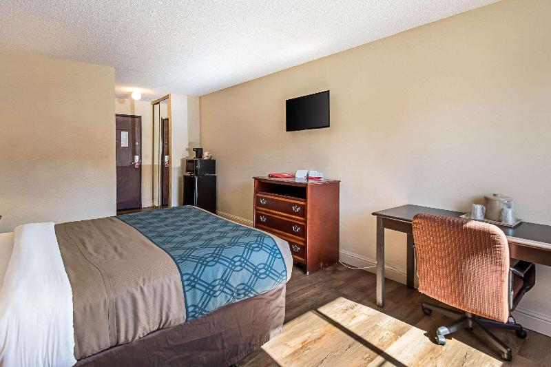 Bed room