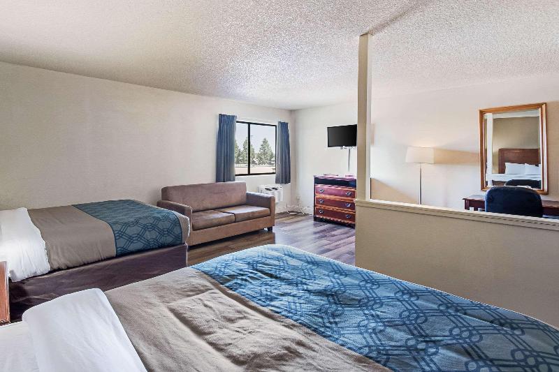 Bed room