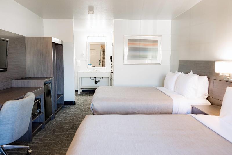 Quality Inn & Suites Lathrop image
