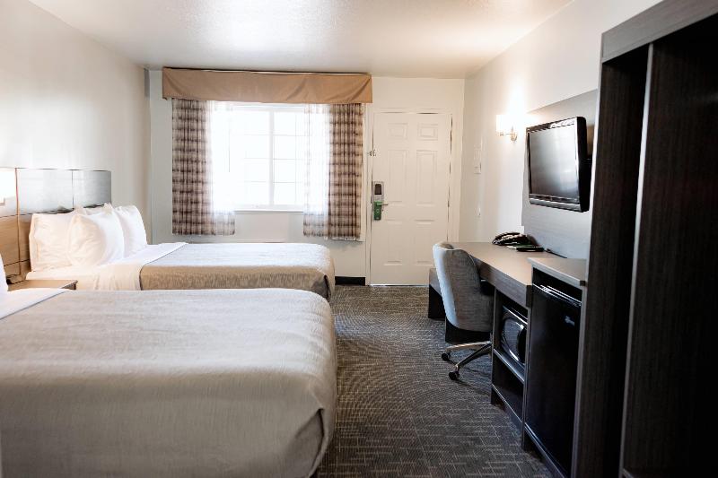 Quality Inn & Suites Lathrop image