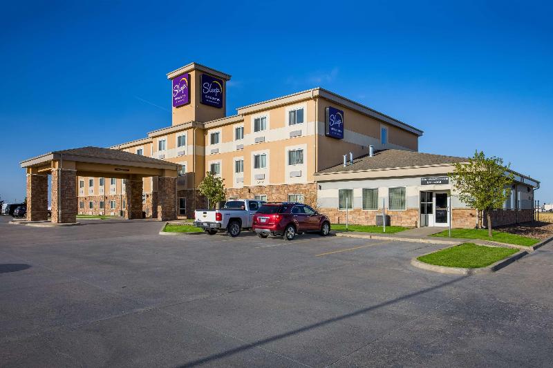 Sleep Inn & Suites Colby Area image