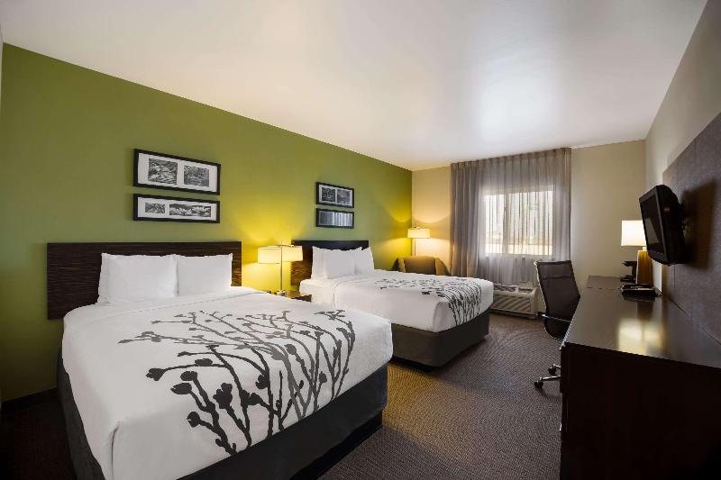 Sleep Inn & Suites Colby Area image
