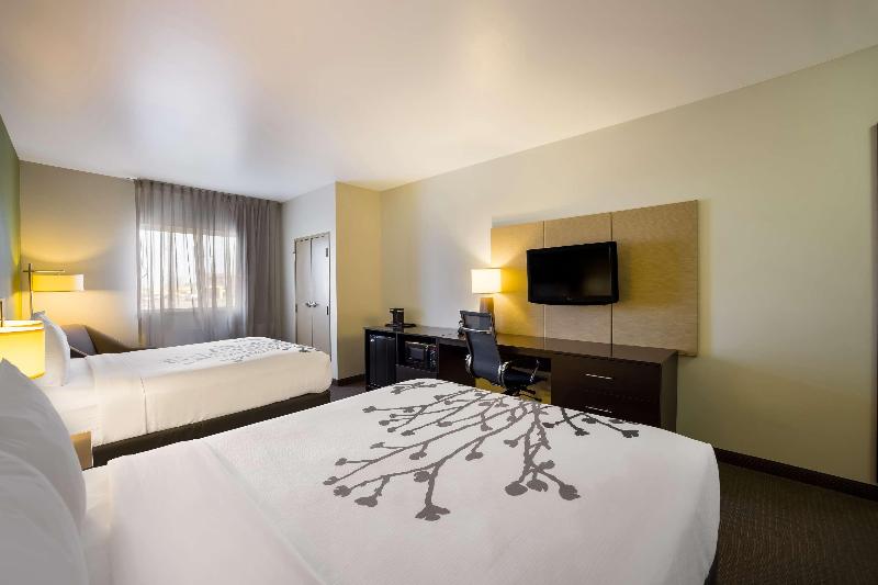Sleep Inn & Suites Colby Area image