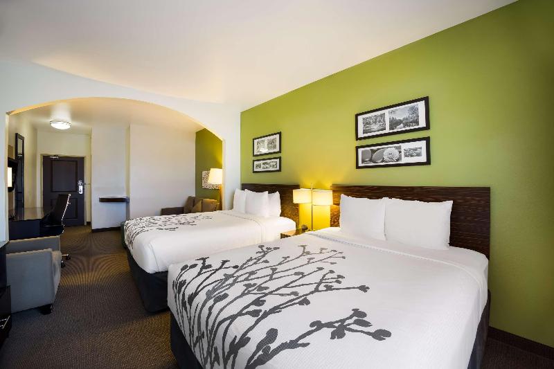 Sleep Inn & Suites Colby Area image
