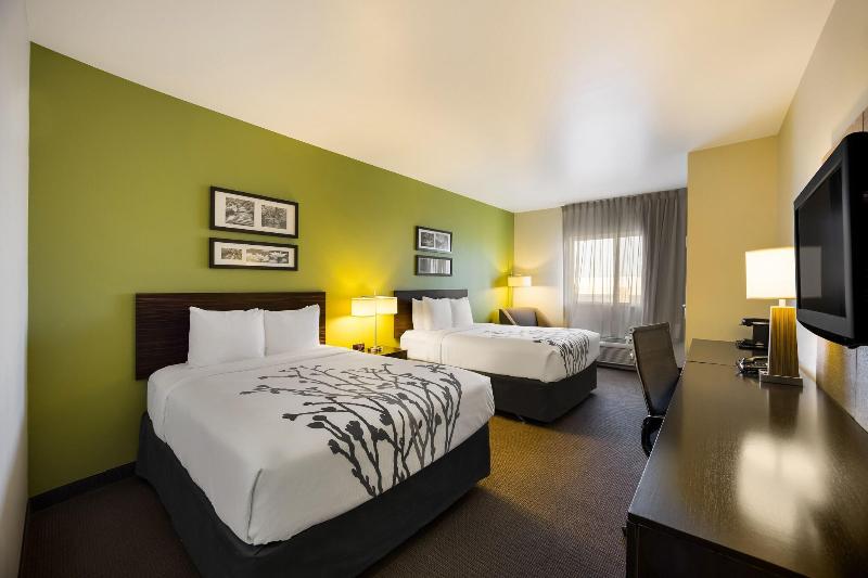 Sleep Inn & Suites Colby Area image