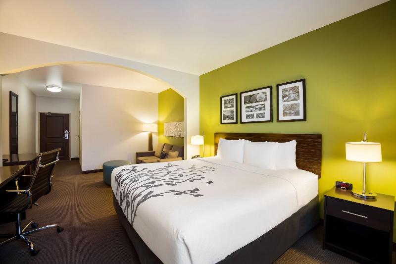 Sleep Inn & Suites Colby Area image