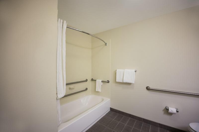 Sleep Inn & Suites Colby Area image