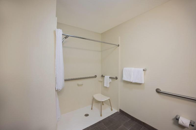 Sleep Inn & Suites Colby Area image