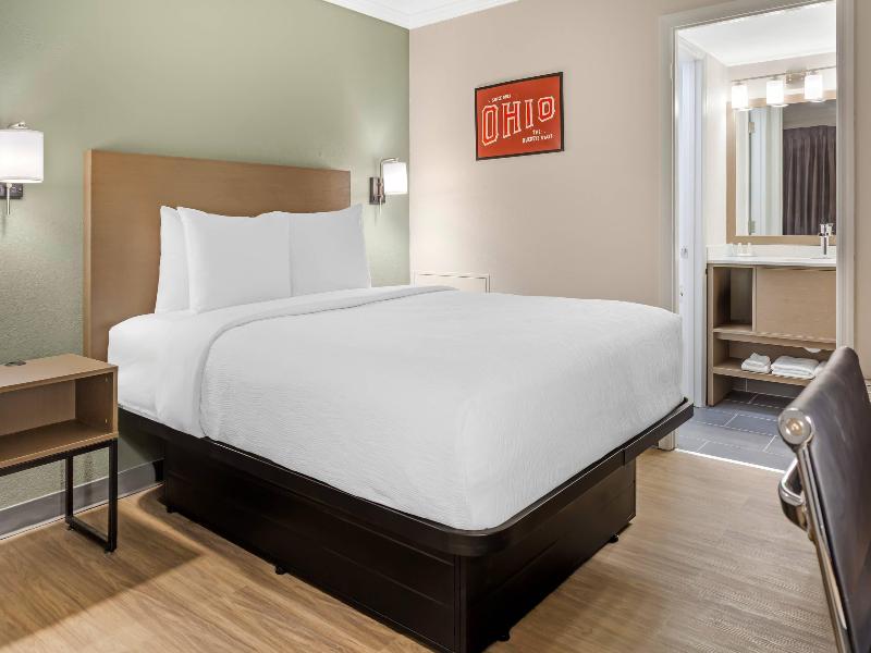 DOUBLE QUEEN SIZE BED — photo 6