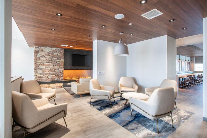Fairfield Inn & Suites by Marriott Newport image