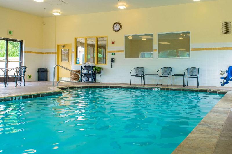 Comfort Suites Springfield RiverBend Medical image