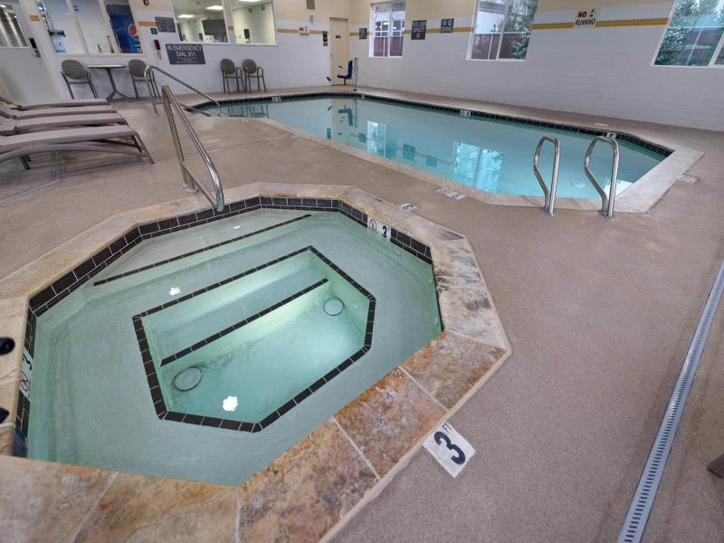 Comfort Suites Springfield RiverBend Medical image