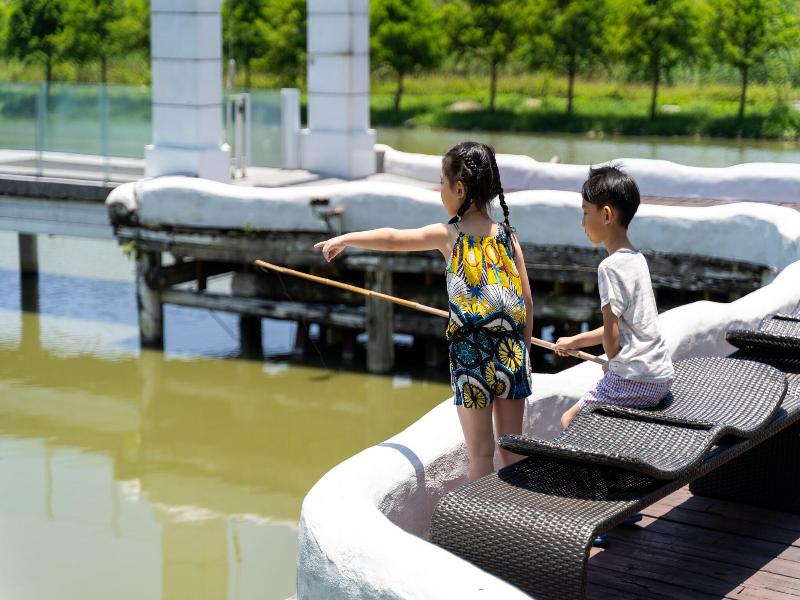 Shangrila Boutique image