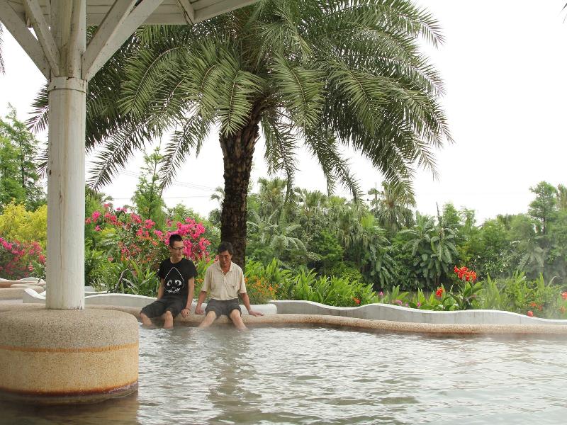 Shangrila Boutique image