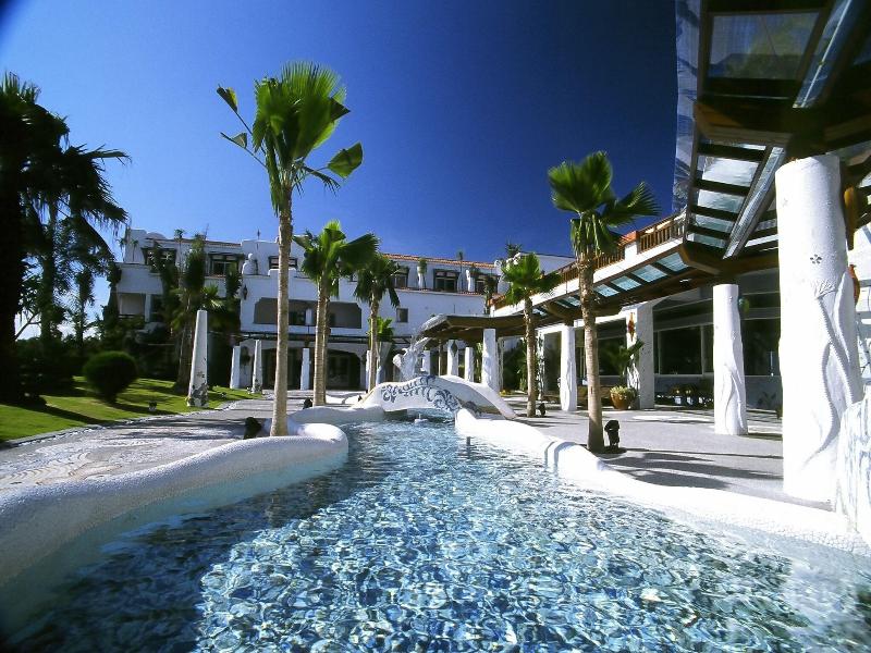 Shangrila Boutique image