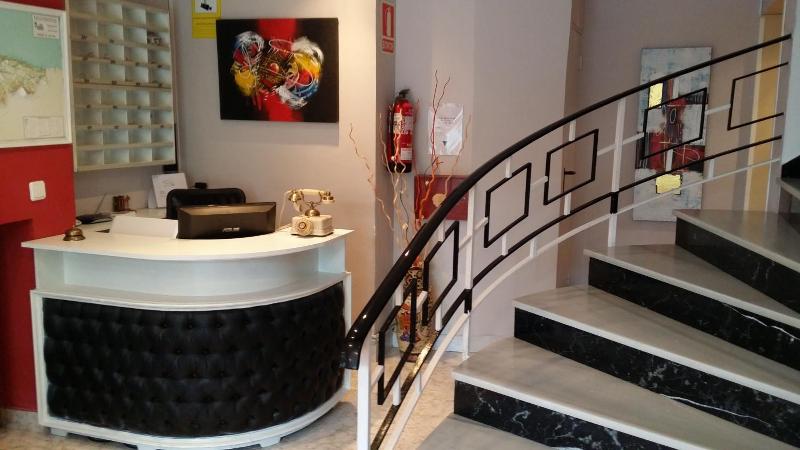 Hotel La Isla image