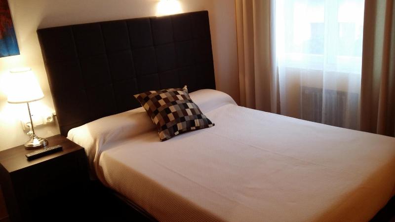 Hotel La Isla image