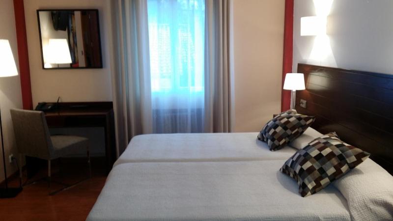 Hotel La Isla image