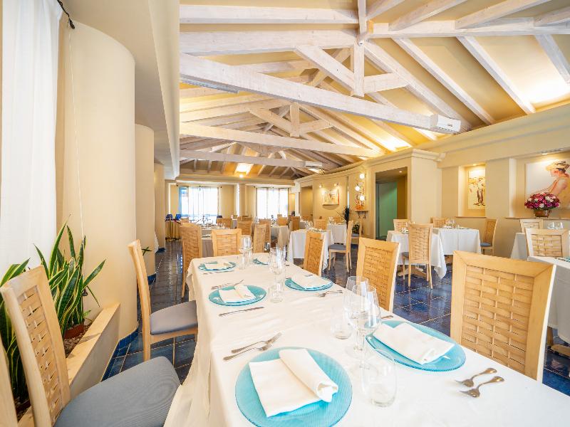 Hotel Ipomea Club image