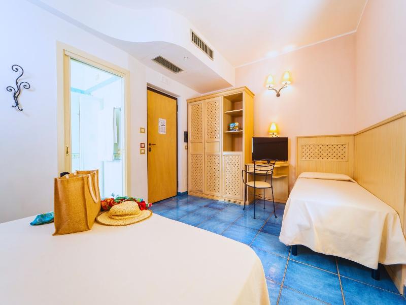 Hotel Ipomea Club image