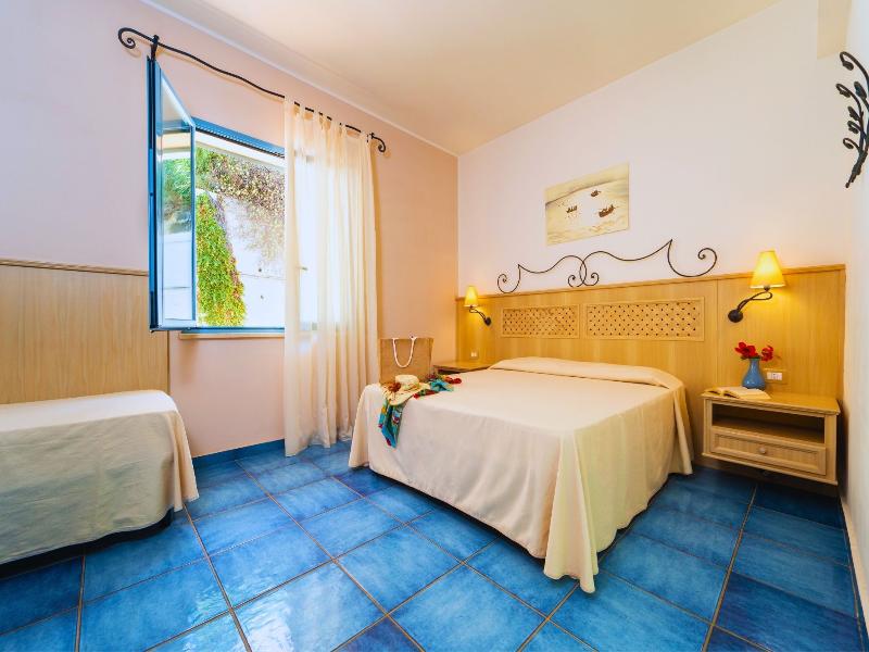 Hotel Ipomea Club image