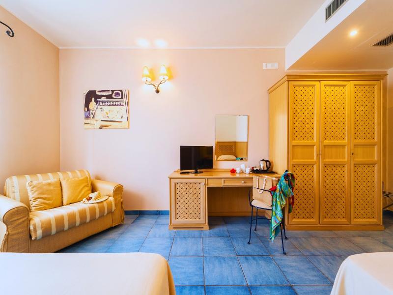 Hotel Ipomea Club image