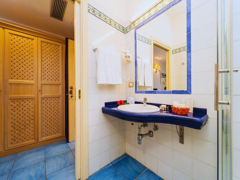 Hotel Ipomea Club image