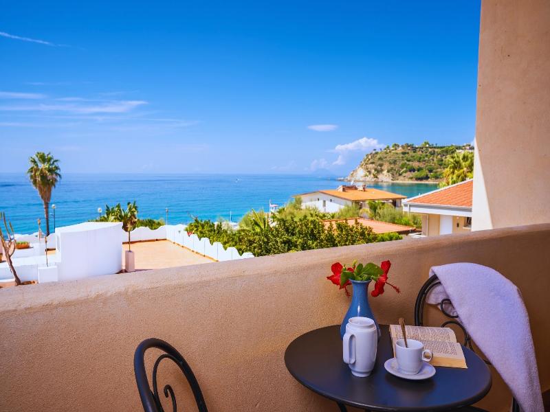 Hotel Ipomea Club image