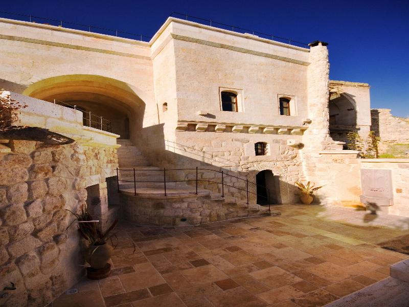 Perimasali Cave Hotel