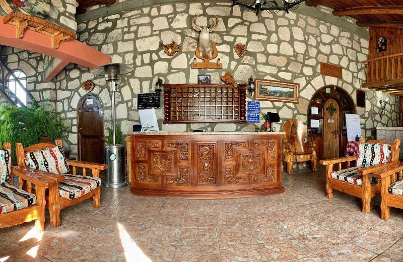 Hotel Misión Barrancas del Cobre image