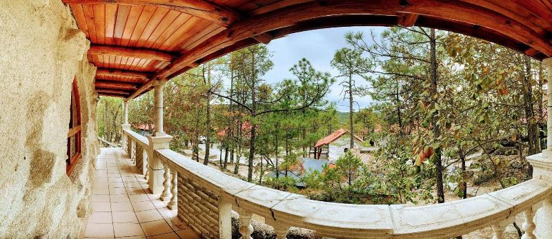 Hotel Misión Barrancas del Cobre image