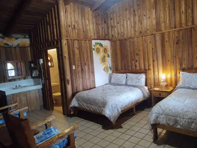 Hotel Misión Barrancas del Cobre image
