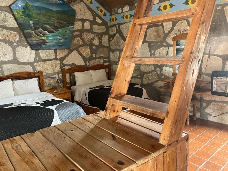 Hotel Misión Barrancas del Cobre image
