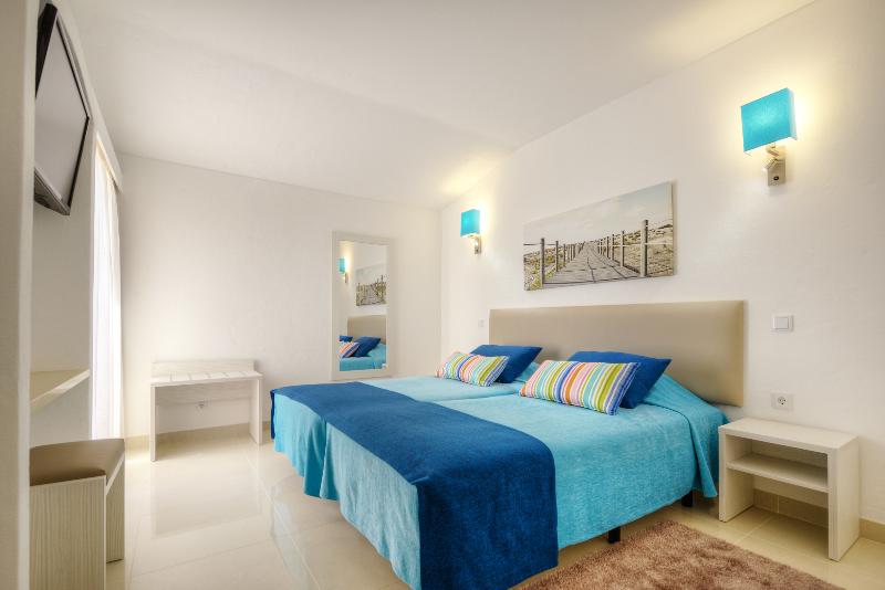 3HB Golden Beach image