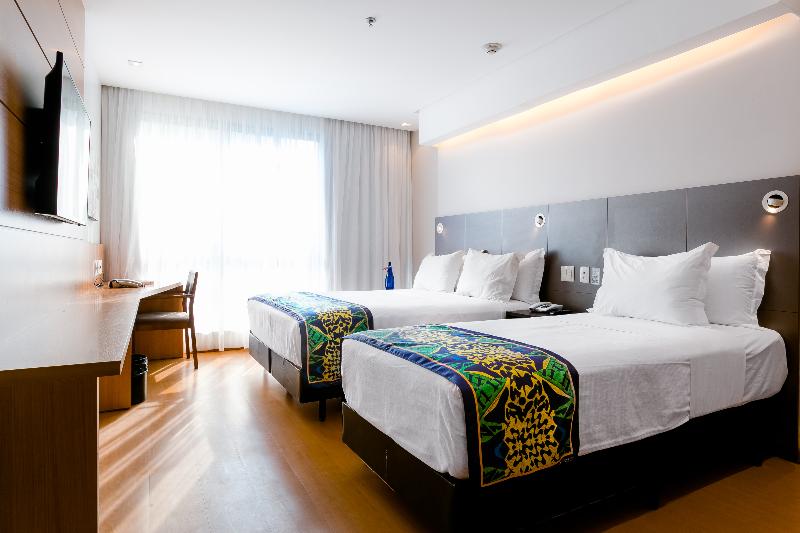 Arena Copacabana Hotel image