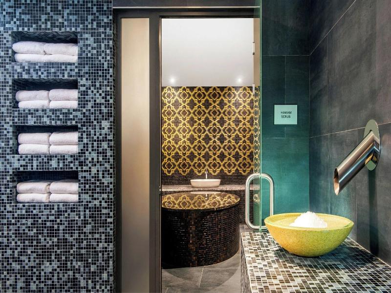 Sheraton Grand Tbilisi Metechi Palace image