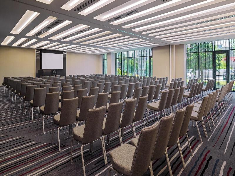 Sheraton Grand Tbilisi Metechi Palace image