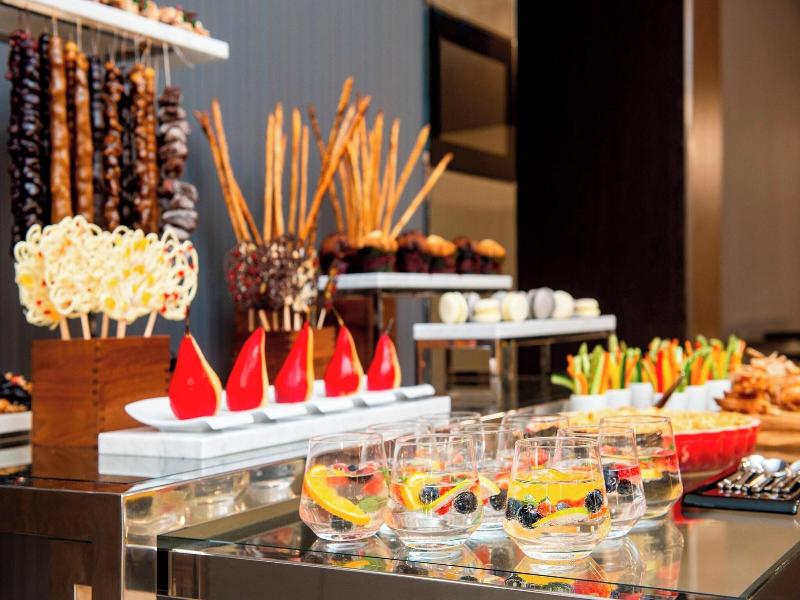 Sheraton Grand Tbilisi Metechi Palace image