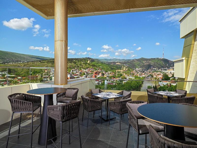 Sheraton Grand Tbilisi Metechi Palace image